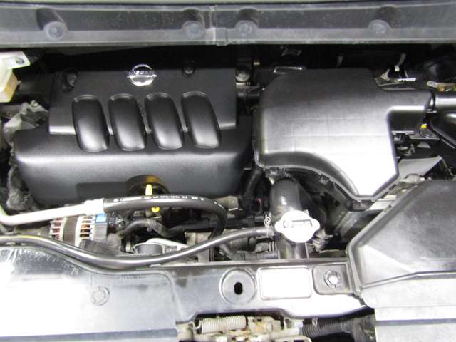 Nissan Serena 12
