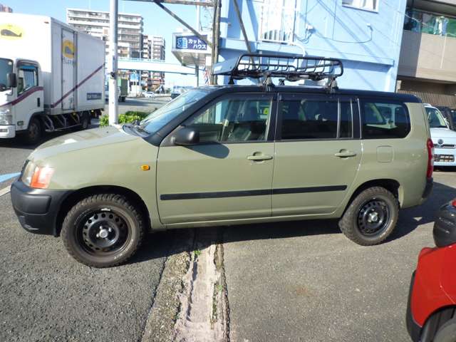 Toyota Succeed Van 5