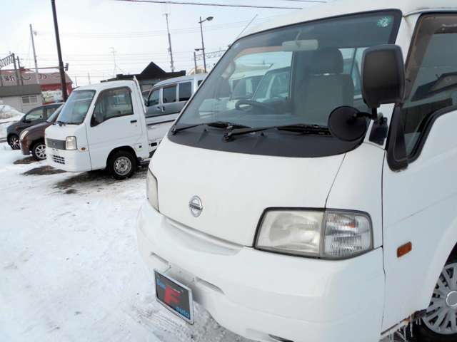 Nissan Vanette 2