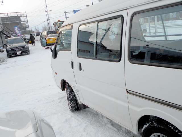 Nissan Vanette 6