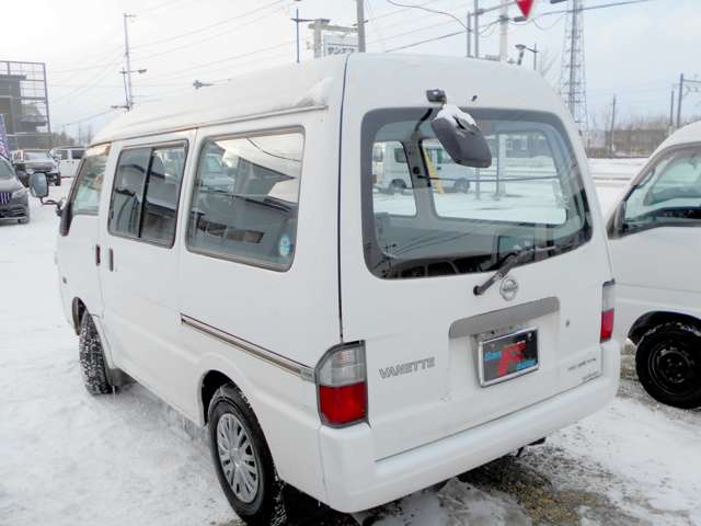 Nissan Vanette 8