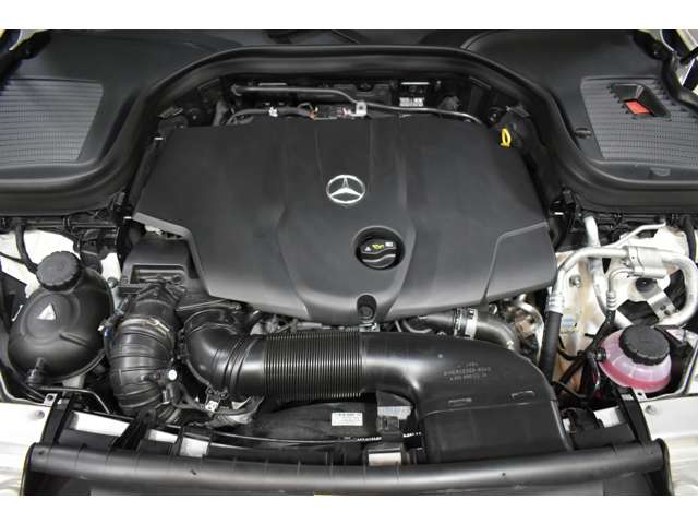 Mercedes-Benz GLC 5