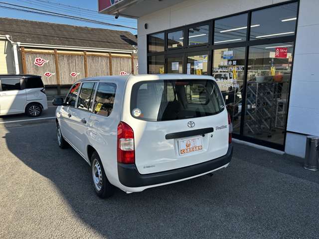 Toyota Probox Van 11