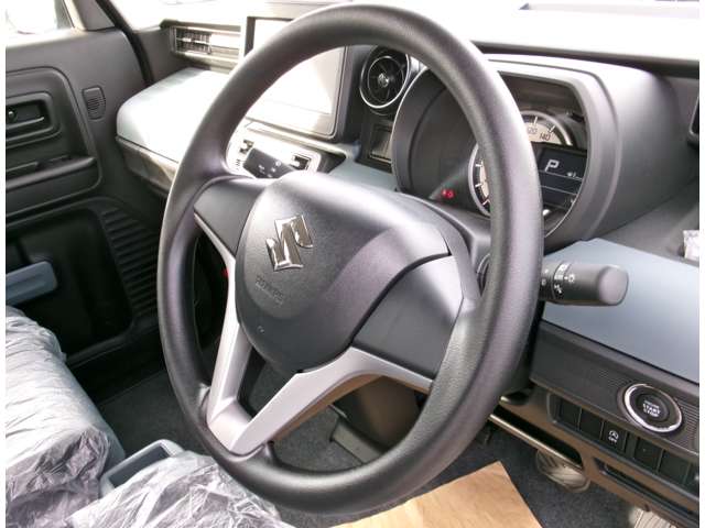 Suzuki Spacia Base 11
