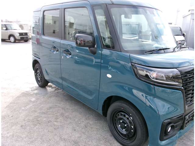 Suzuki Spacia Base 6