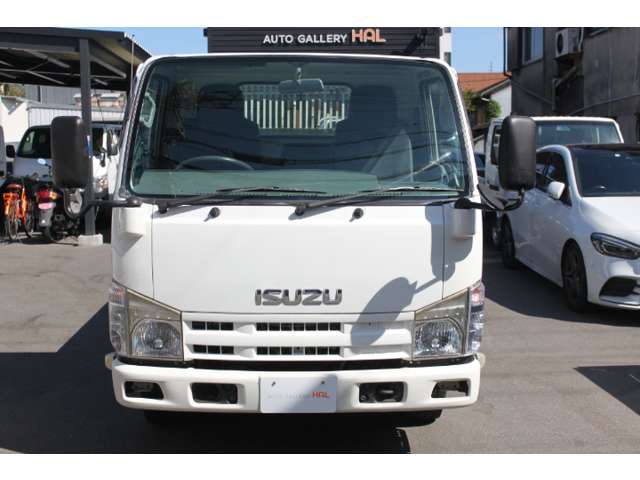 Isuzu Elf 2