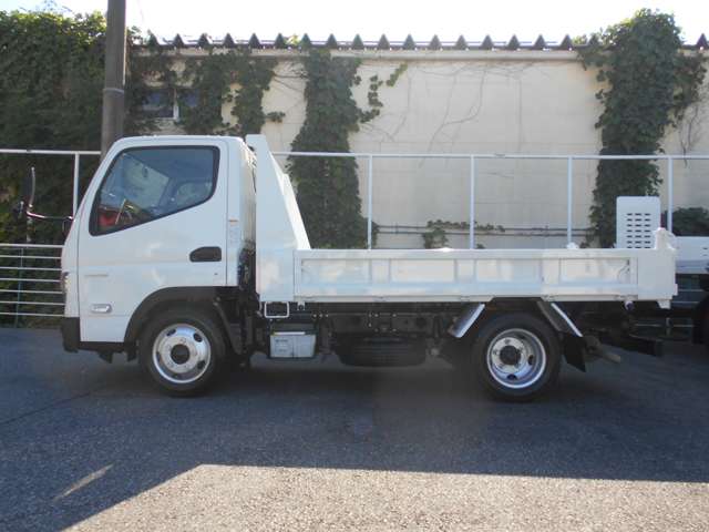 Mitsubishi Fuso Canter 4