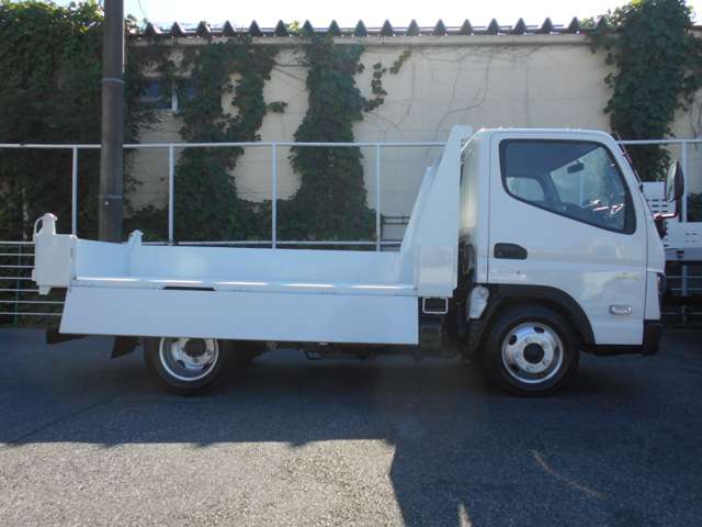 Mitsubishi Fuso Canter 7