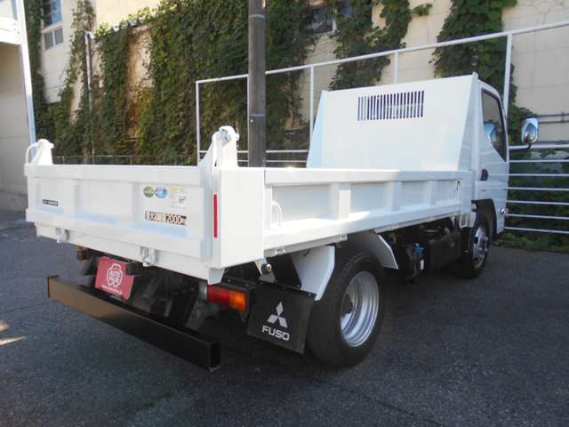 Mitsubishi Fuso Canter 8