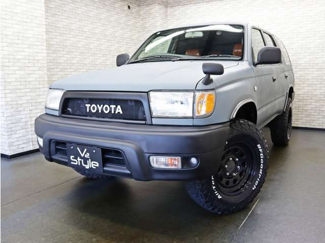 Toyota Hilux Surf 8