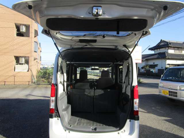 Honda N-VAN 12