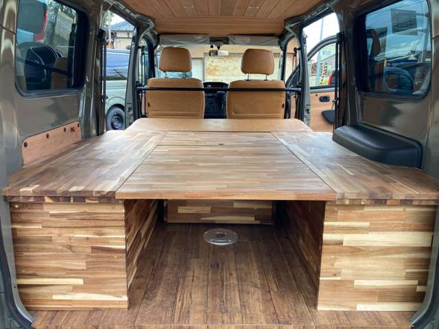Toyota Light Ace Van 8
