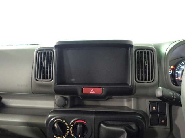 Nissan NV100 Clipper 2