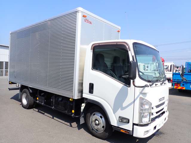 Isuzu Elf 5