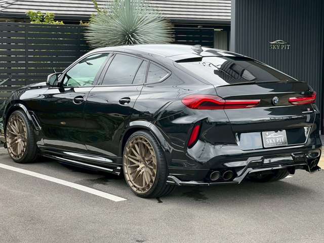 BMW X6 M 11