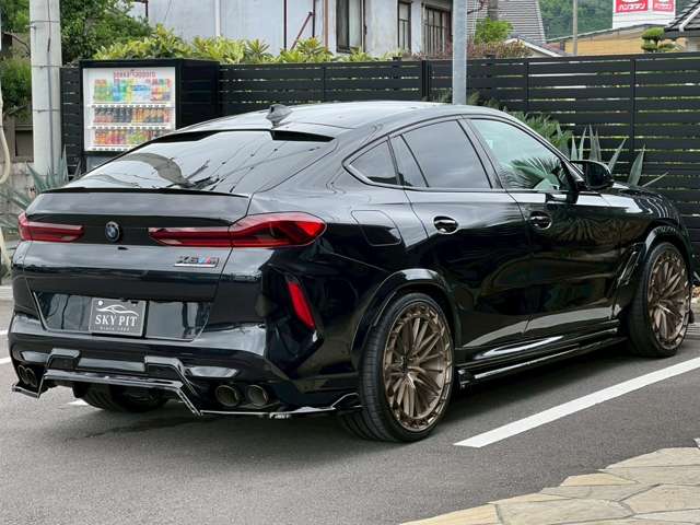BMW X6 M 4