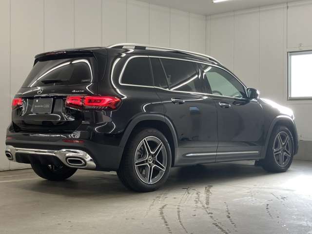 Mercedes-Benz GLB 5