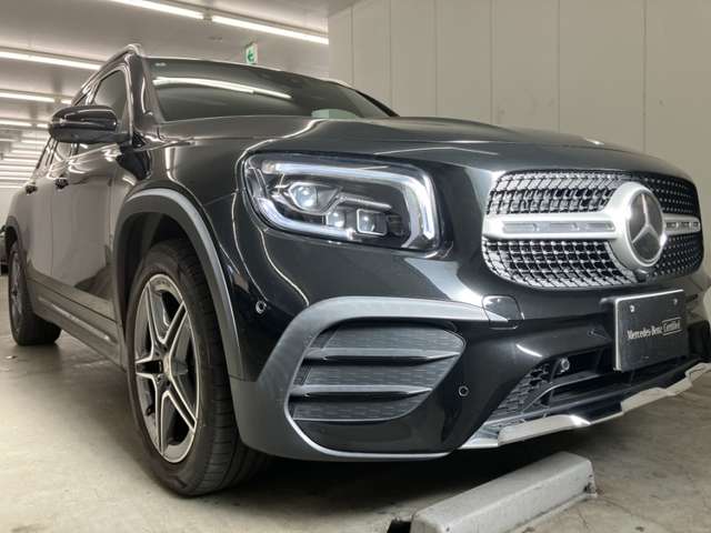 Mercedes-Benz GLB 8