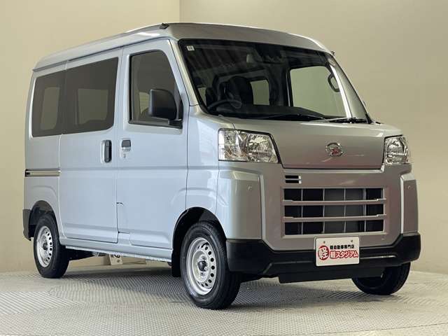 Daihatsu Hijet Cargo 7