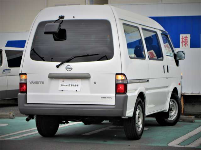 Nissan Vanette 2
