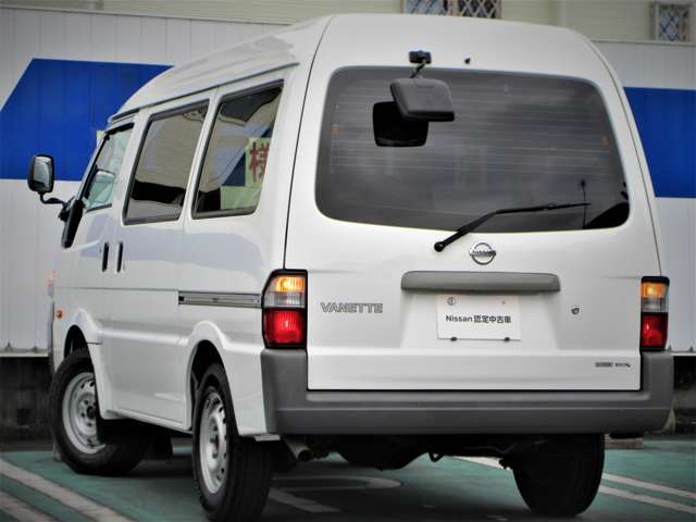 Nissan Vanette 7