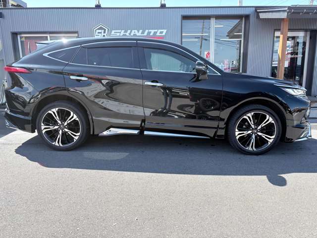 Toyota Harrier 2