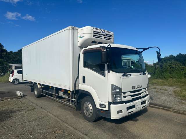 Isuzu Forward 9