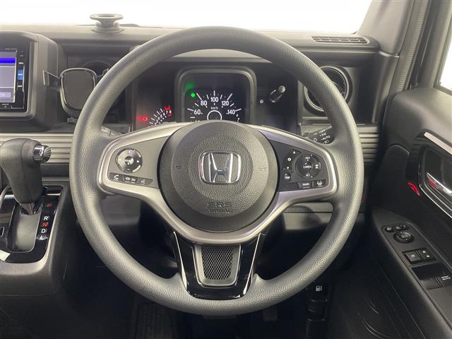 Honda N-VAN 8