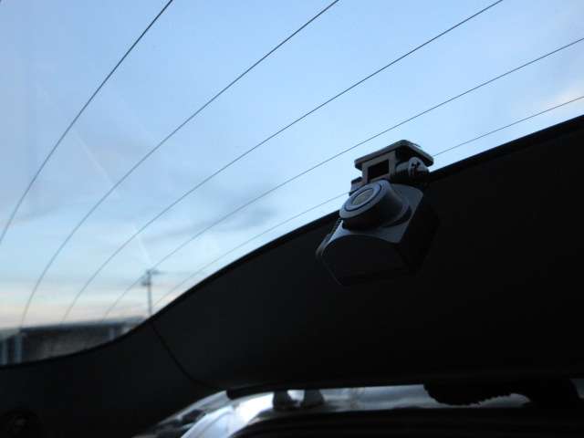 Mitsubishi Outlander PHEV 12