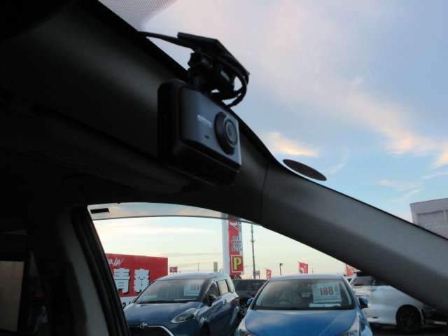 Mitsubishi Outlander PHEV 11