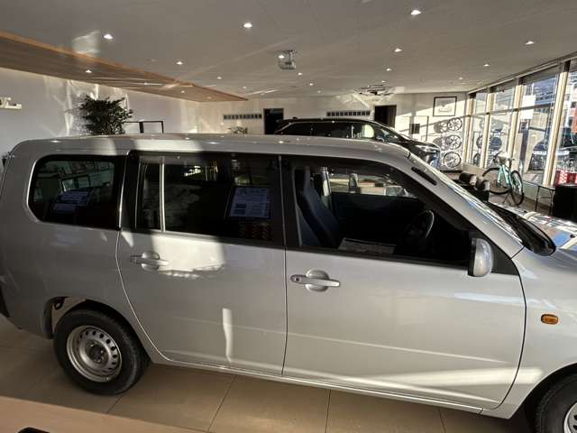 Toyota Probox Van 7