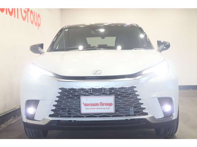 Lexus LBX 8