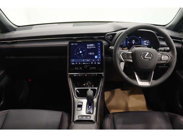 Lexus LBX 9