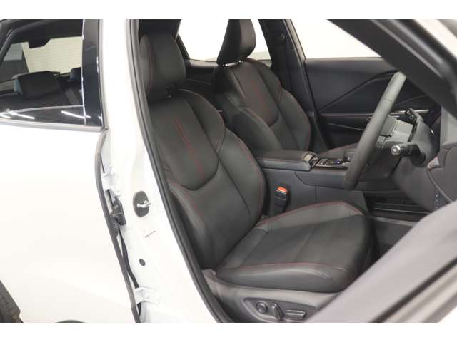 Lexus LBX 10
