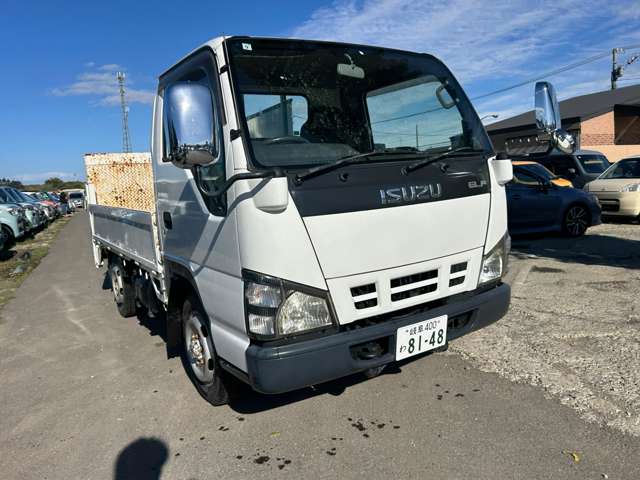 Isuzu Elf 4