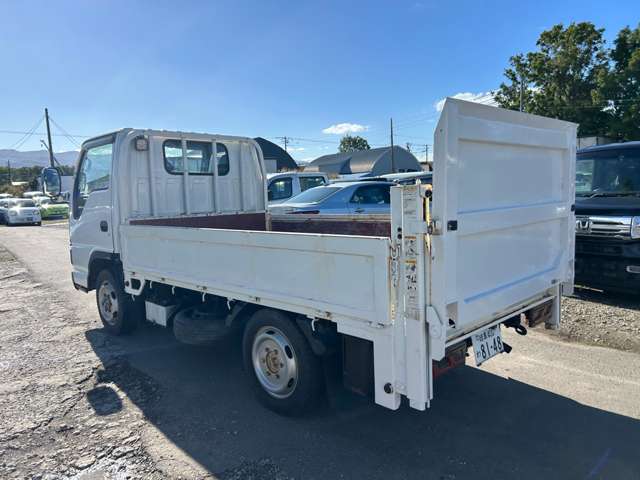 Isuzu Elf 8