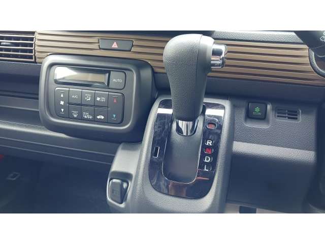 Honda N-VAN 4