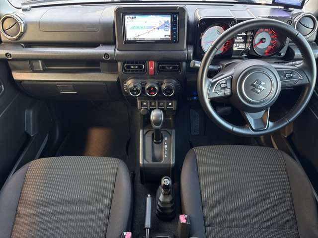 Suzuki Jimny Sierra 4