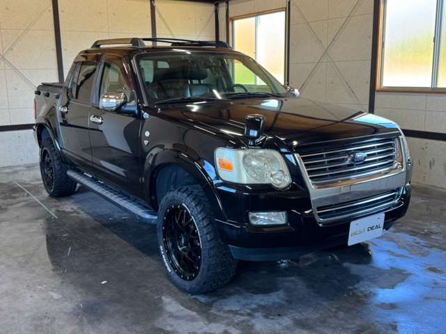 Ford Explorer Sport Trac 4