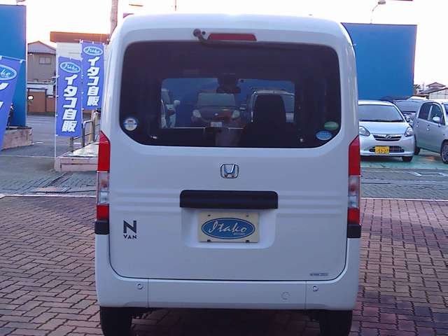 Honda N-VAN 9
