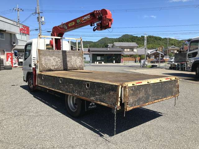 Mitsubishi Fuso Canter 13