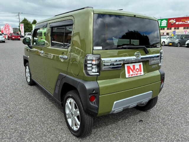 Daihatsu Taft 8