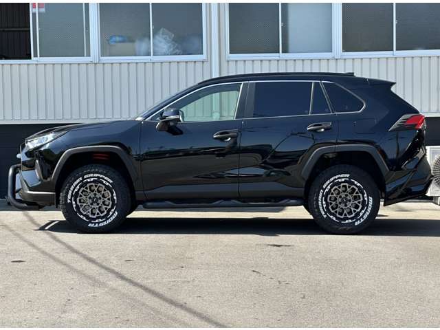 Toyota RAV4 6