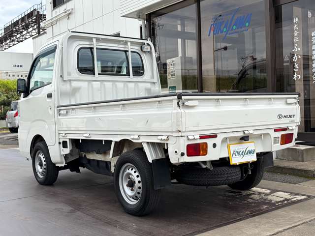 Daihatsu Hijet Truck 2