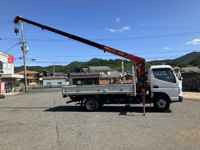 Mitsubishi Fuso Canter 9
