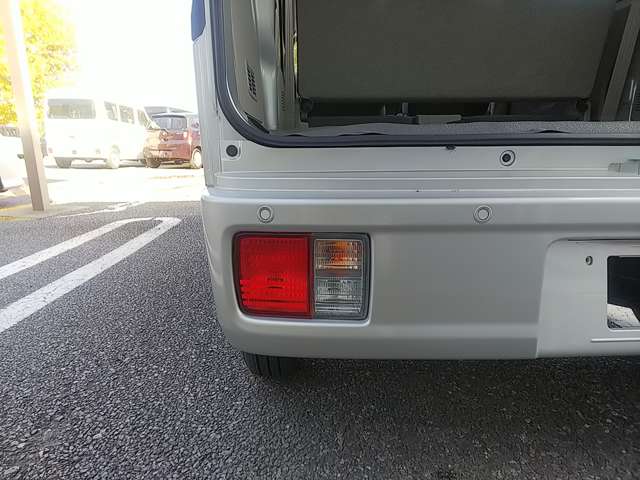 Suzuki Every 11