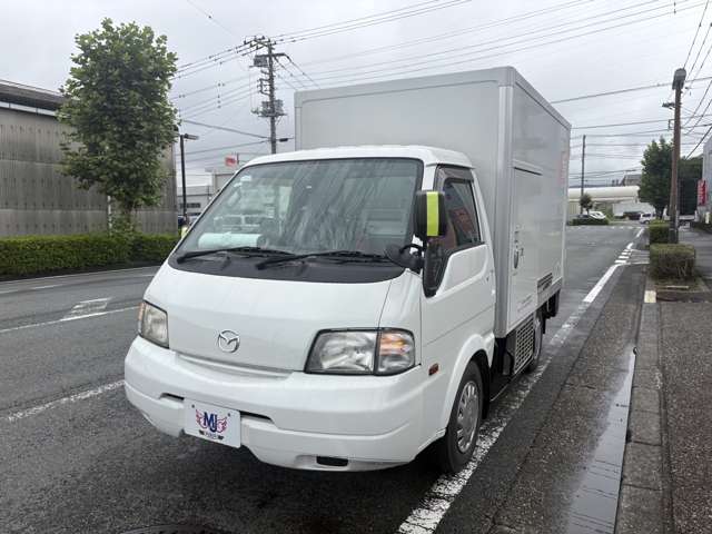 Mazda Bongo Truck 3