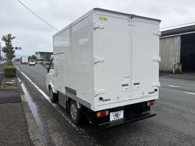 Mazda Bongo Truck 5