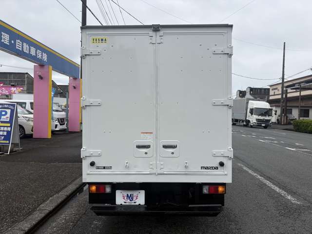 Mazda Bongo Truck 6