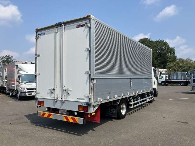 UD Trucks Condor 2